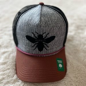 Prana Terra Bee Trucker Hat NWT o/s